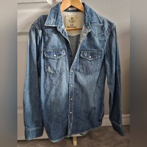 American Eagle Outfitters Light Blue Denim Button-Down Shirt